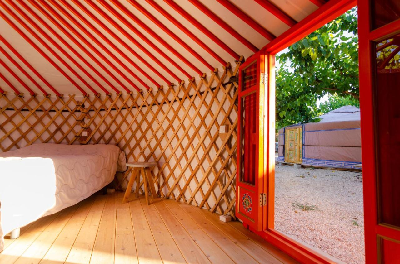 Camping El Roble Valderrobres Exterior foto
